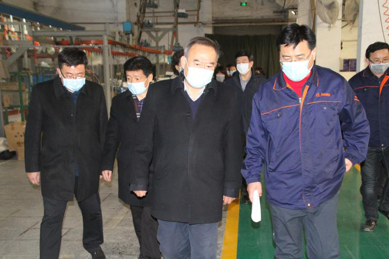 濟(jì)南市人大常委會(huì)副主任孫積港蒞臨小鴨家電督導(dǎo)檢查復(fù)工復(fù)產(chǎn)和疫情防控工作！